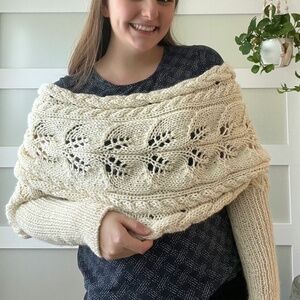 Handmade wool and alpaca sweater scarf